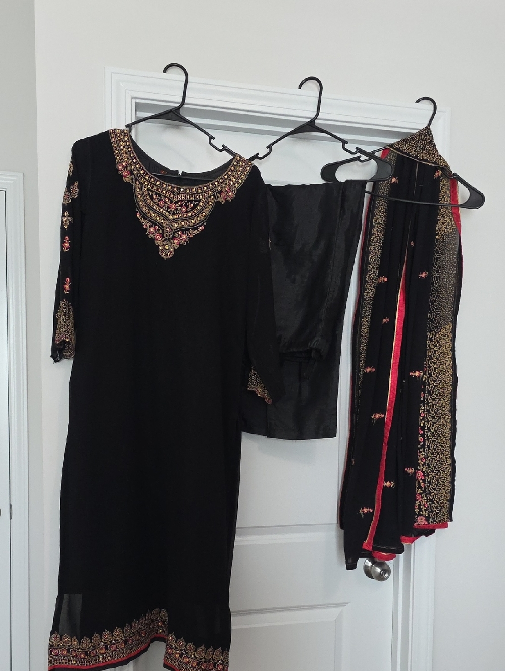 Pakistani Indian Dress- Black And Pink With Embrodery